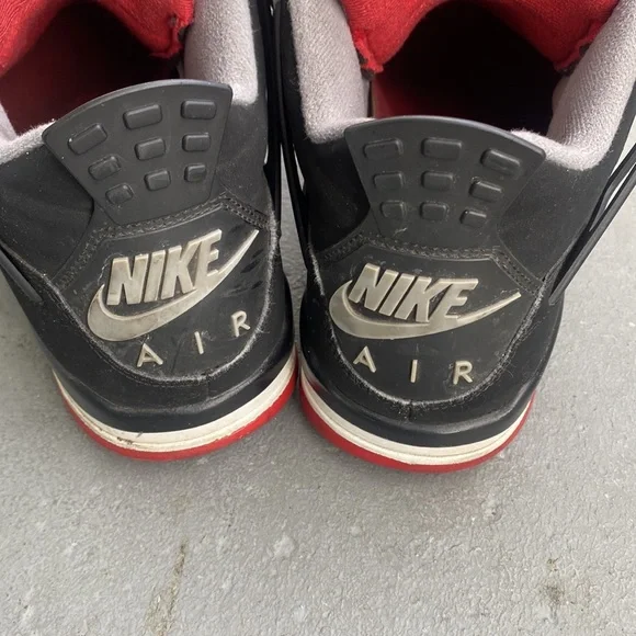 2019 bred 4 Just need cleaned - Picture 4 of 5